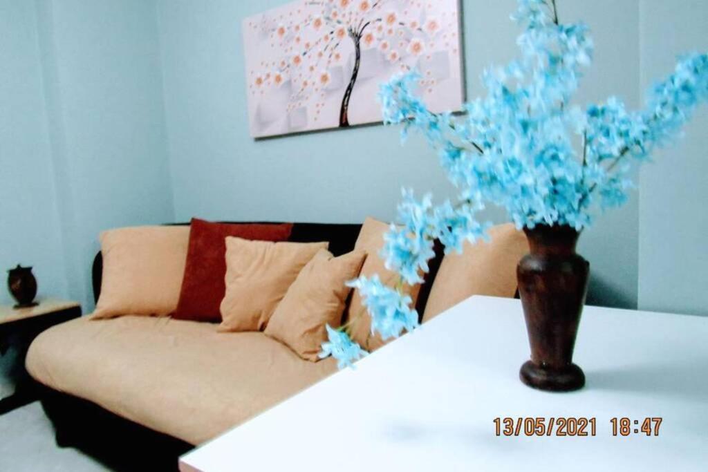Exrcheia'S Comfort Stay Афины Экстерьер фото